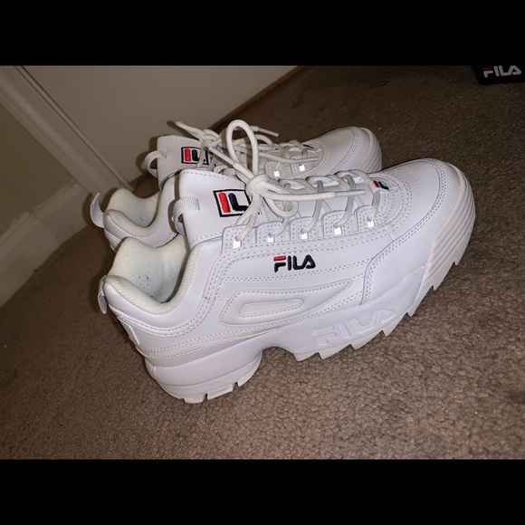 Filas - Picture 2 of 3